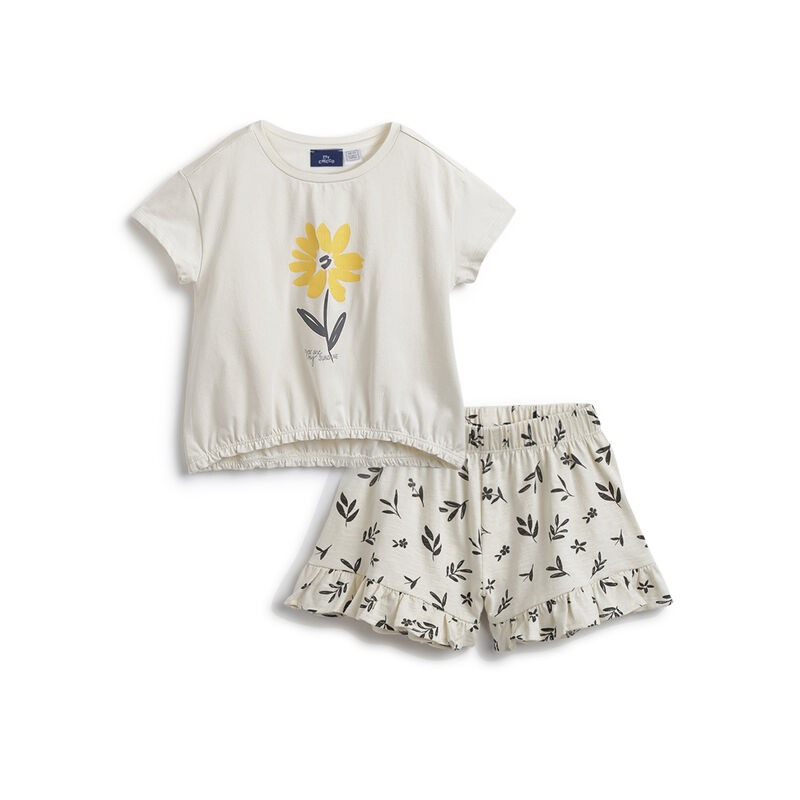 Girls Light Natural T-shirt with Short Pants image number 0